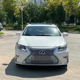 Lexus ES 350 2016