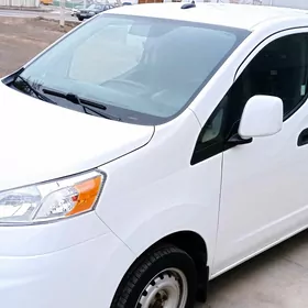 Nissan NV200 2021