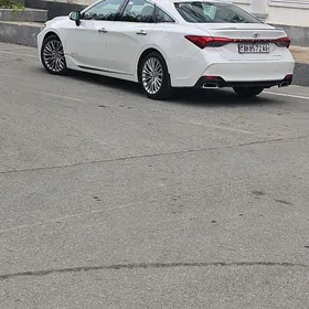 Toyota Avalon 2019