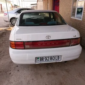 Toyota Camry 1993