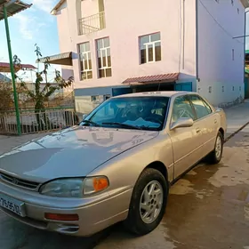 Toyota Camry 1996