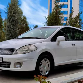 Nissan Versa 2009