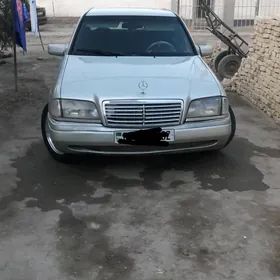 Mercedes-Benz S-Class 1997