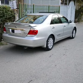 Toyota Camry 2003