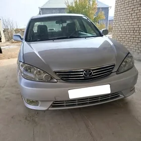 Toyota Camry 2004