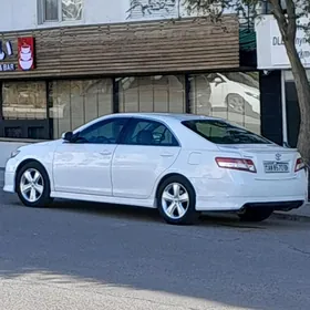 Toyota Camry 2010