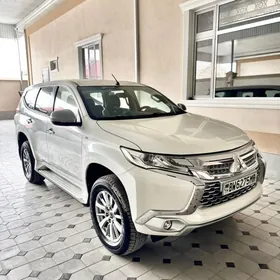 Mitsubishi Montero Sport 2019