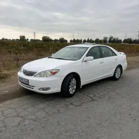 Toyota Camry 2004