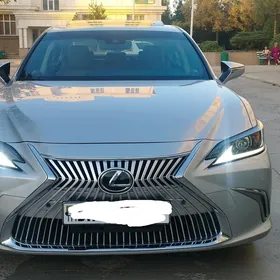 Lexus ES 350 2019