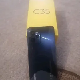 Realme c35