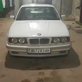 BMW 525 1993