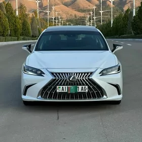 Lexus ES 350 2021