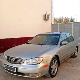 Infiniti I30 2001