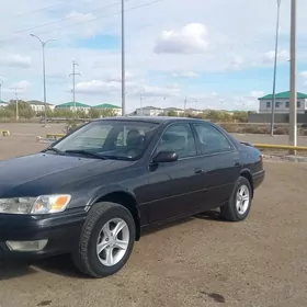 Toyota Camry 2001