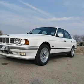 BMW 525 1992