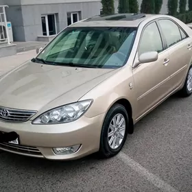 Toyota Camry 2005