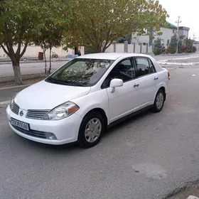 Nissan Versa 2010