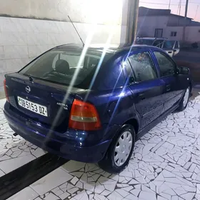 Opel Astra 1999