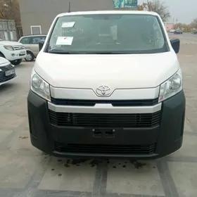 Toyota Hiace 2024