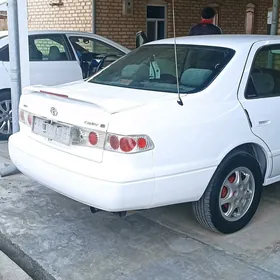 Toyota Camry 2000