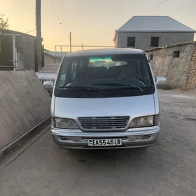 Toyota Hiace 2000