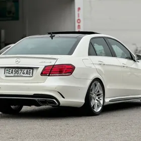 Mercedes-Benz E350 2011