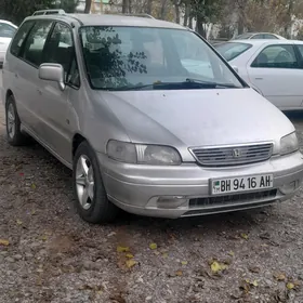 Toyota Previa 1997