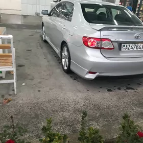 Toyota Corolla 2012