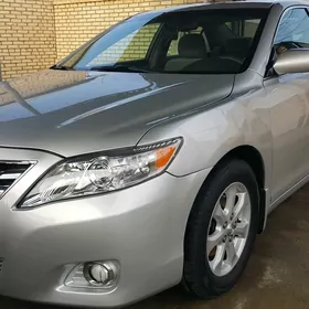 Toyota Camry 2010