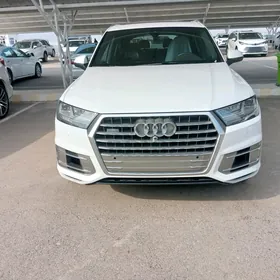 Audi Q7 2018