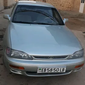 Toyota Camry 1995