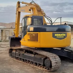 Komatsu PC200LC-8 2006