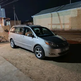 Toyota Sienna 2009