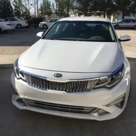 Kia Optima 2019