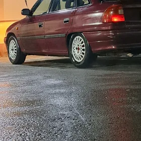 Opel Astra 1993