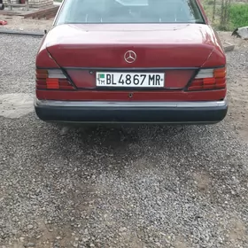 Mercedes-Benz 230E 1988