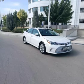 Toyota Avalon 2017