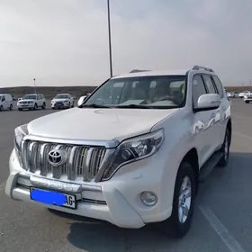 Toyota Land Cruiser Prado 2014