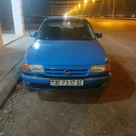 Opel Astra 1992