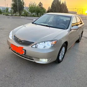 Toyota Camry 2005