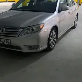 Toyota Avalon 2011