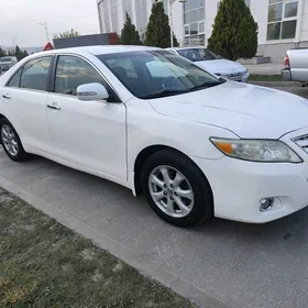 Toyota Camry 2010