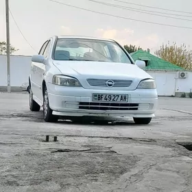 Opel Astra 1998