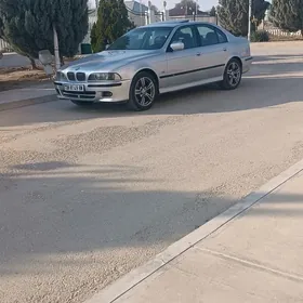 BMW E39 2003