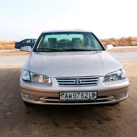 Toyota Camry 1999