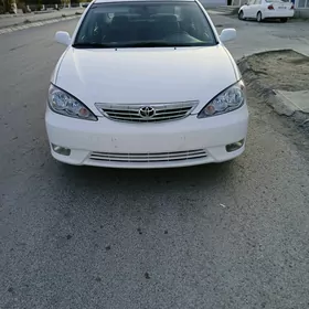 Toyota Camry 2004