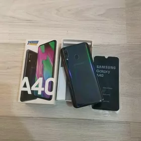 SAMSUNG A40 (4/64)