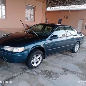 Toyota Camry 1997