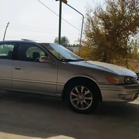 Toyota Camry 2000