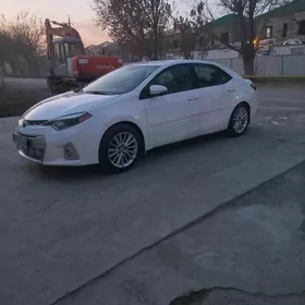 Toyota Corolla 2013